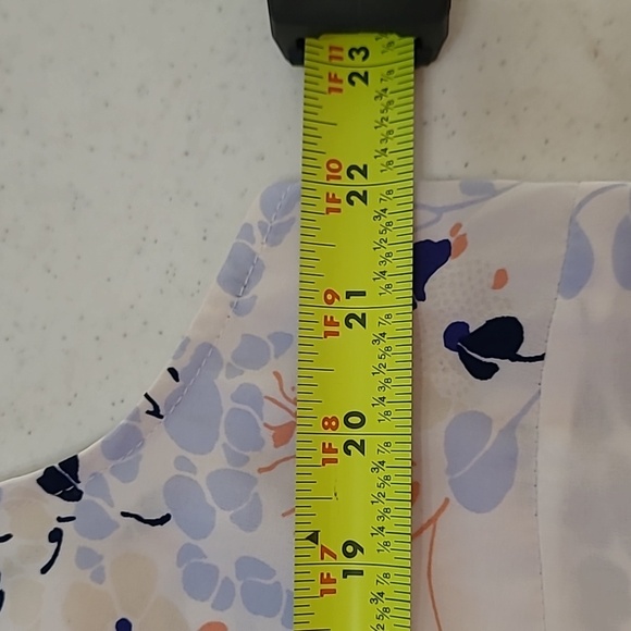 Talbots Floral V-Neck Sleeveless Blouse Size 14 - Picture 5 of 6